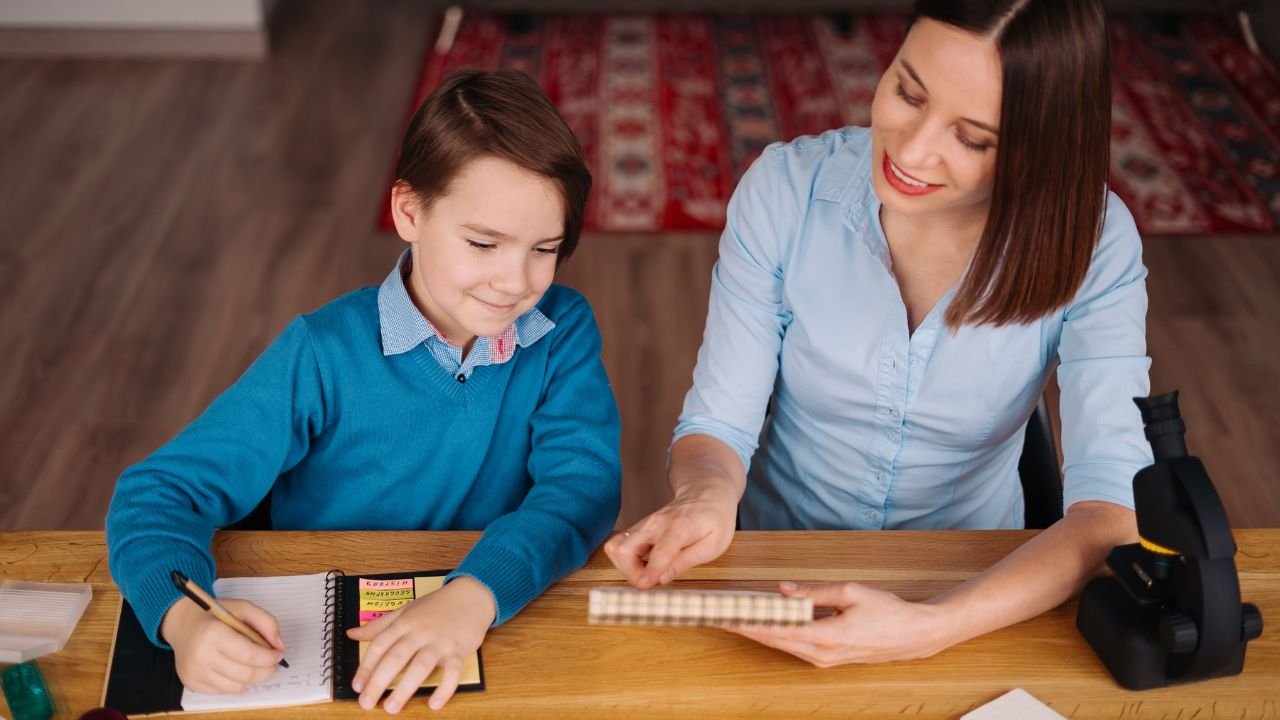 How Teachers Can Use Visual Schedules & Structured Routines for Autism Support